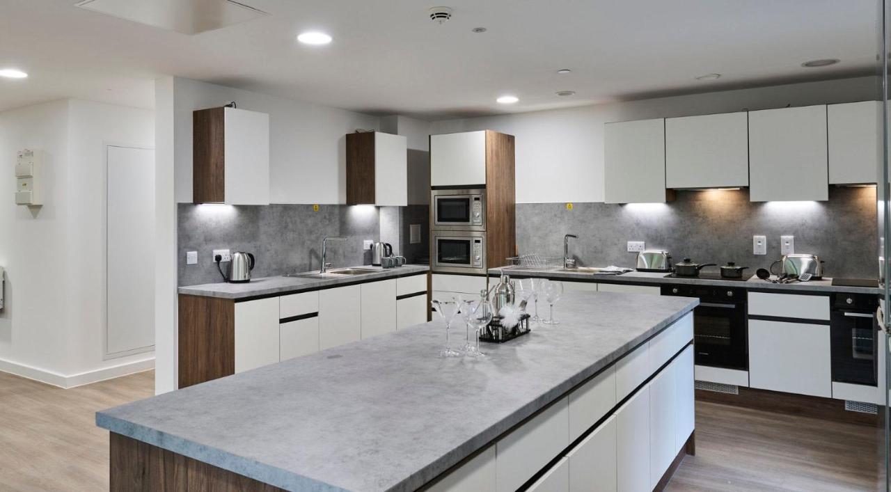 Appartement For Students Only The Oaks In Coventry Extérieur photo