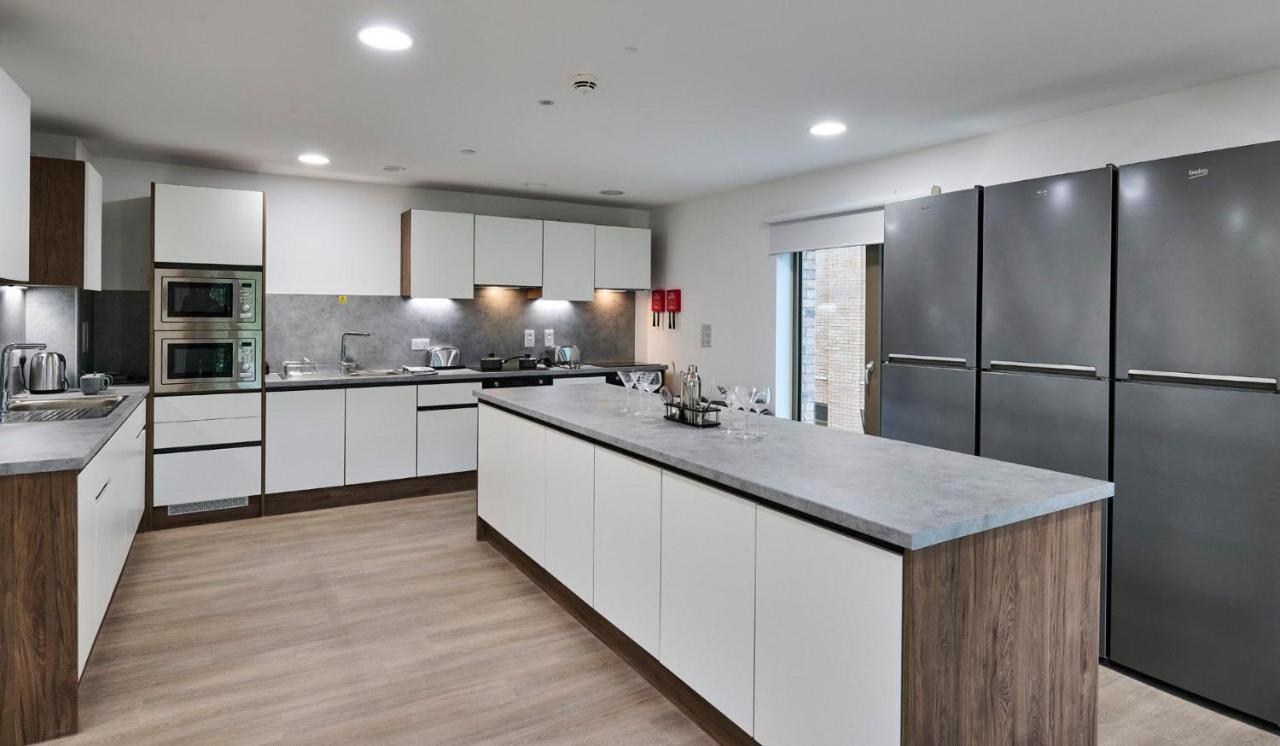 Appartement For Students Only The Oaks In Coventry Extérieur photo