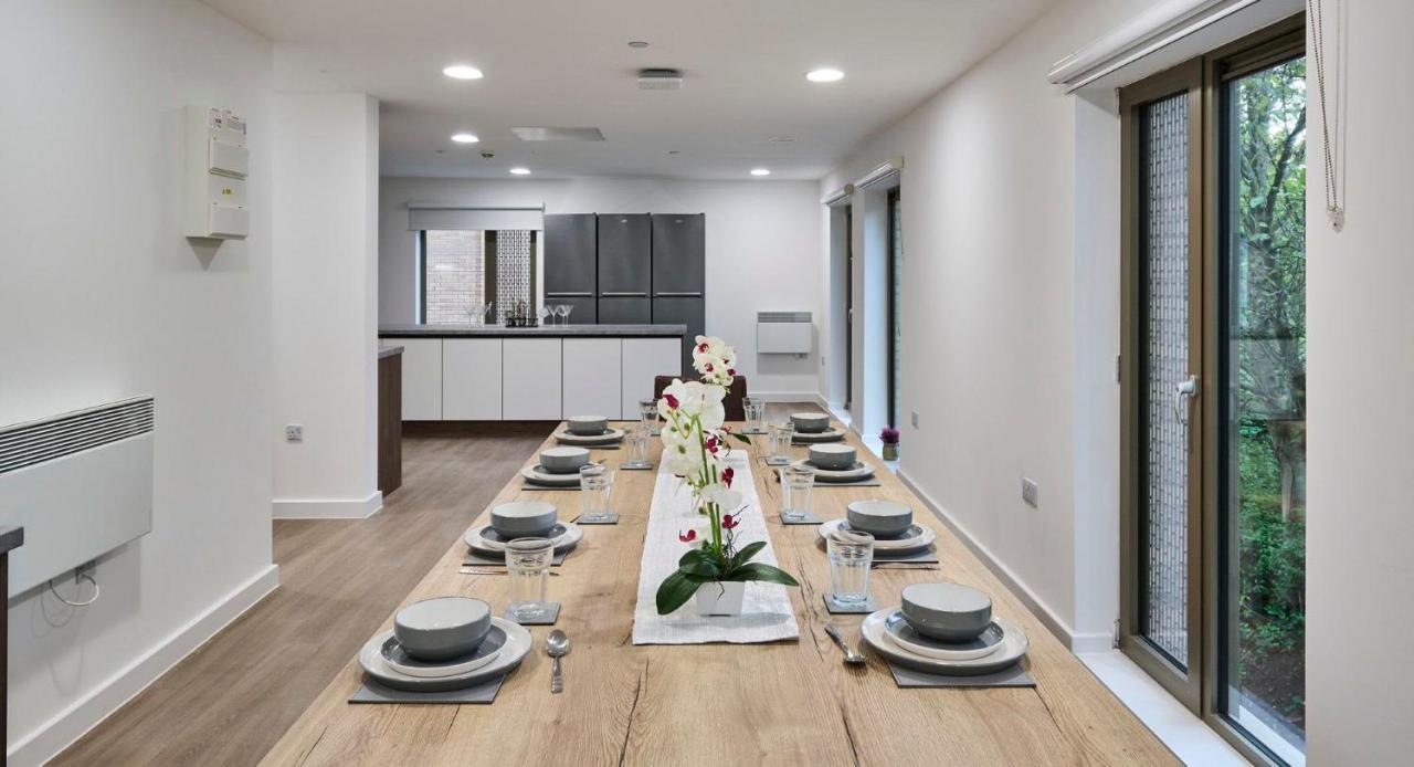 Appartement For Students Only The Oaks In Coventry Extérieur photo