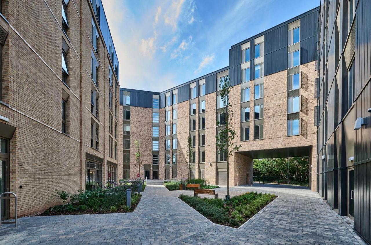 Appartement For Students Only The Oaks In Coventry Extérieur photo